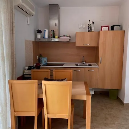 Parking Incluido Y Piscina Apartment *